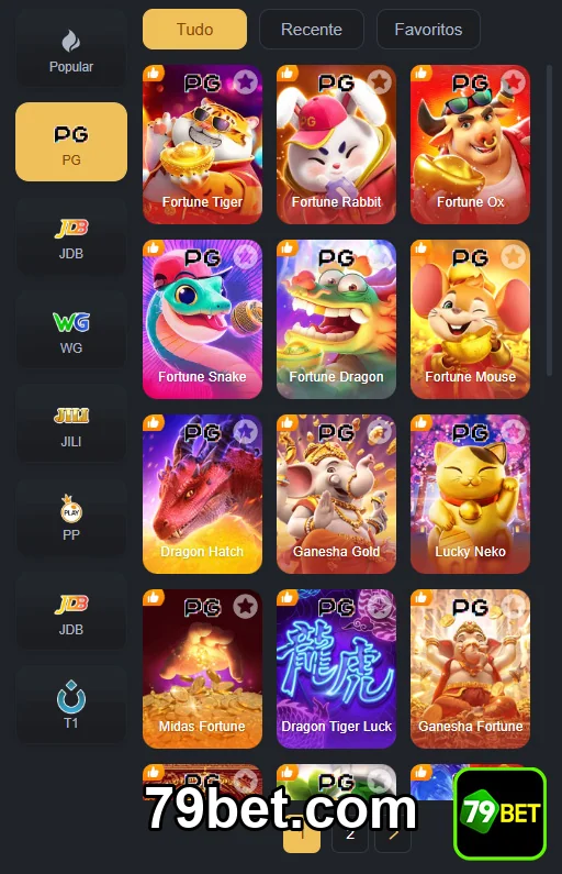 Pessoa relaxando em cassino online com slots populares